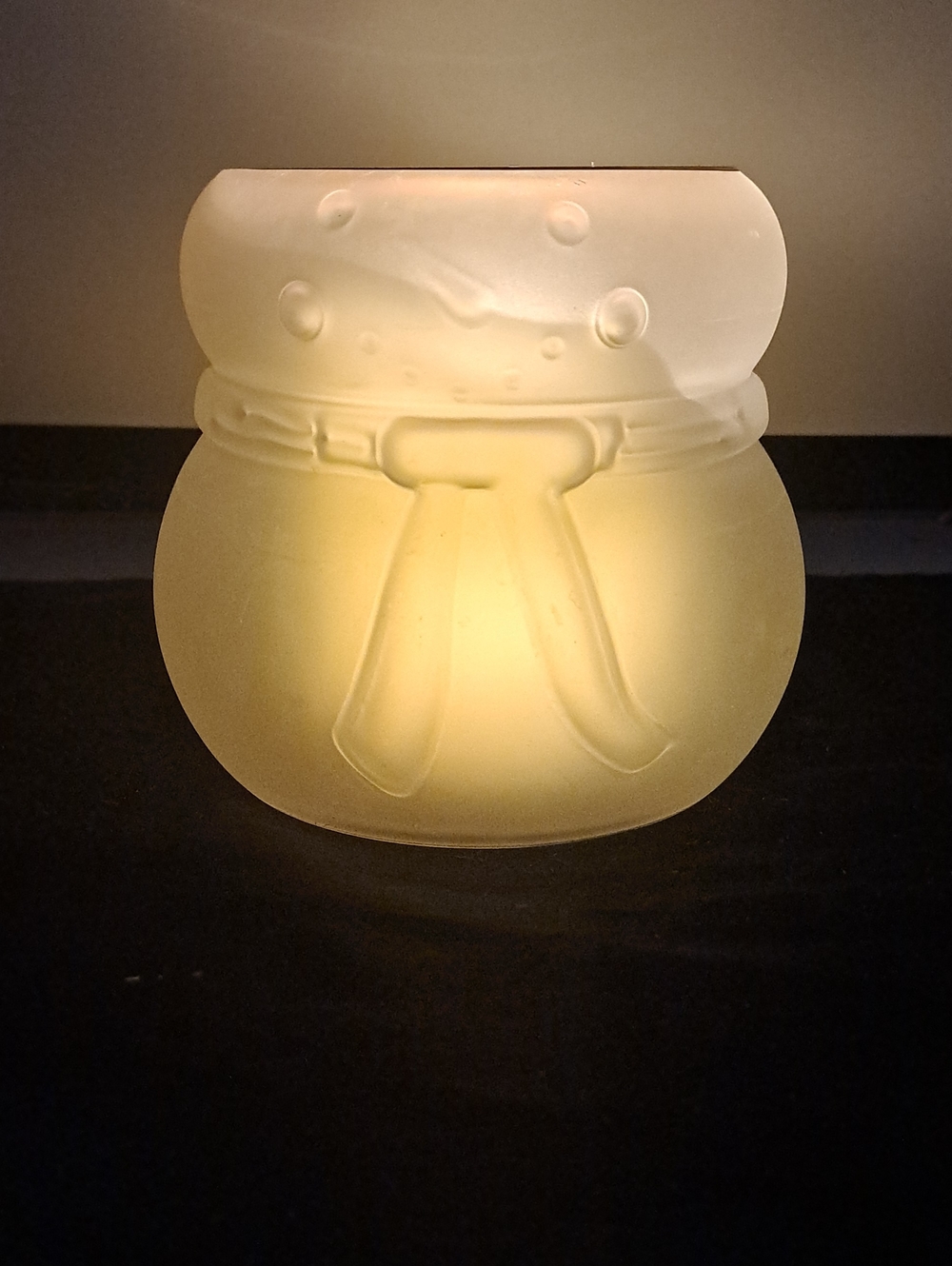 Nwt.Snowman Frosted Glass Sonoma Candle Sleeve. Can Use 14" Jar Candle.